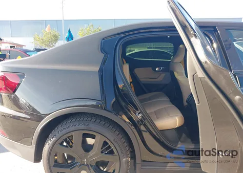 2022 Polestar 2 Long Range Dual Motor z USA, uszkodzony, nr VIN LPSED3KA5NL055690